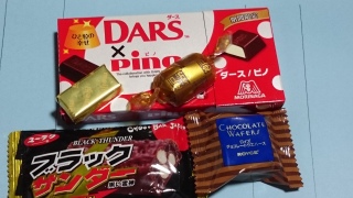 َq