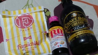 t@~`Ly